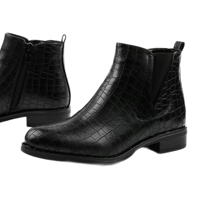 Schwarze Stiefel mit Reißverschluss von Chesser 1