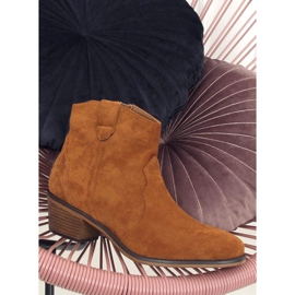 Stiefel mit niedrigem Absatz camel 99-63 Camel braun 1