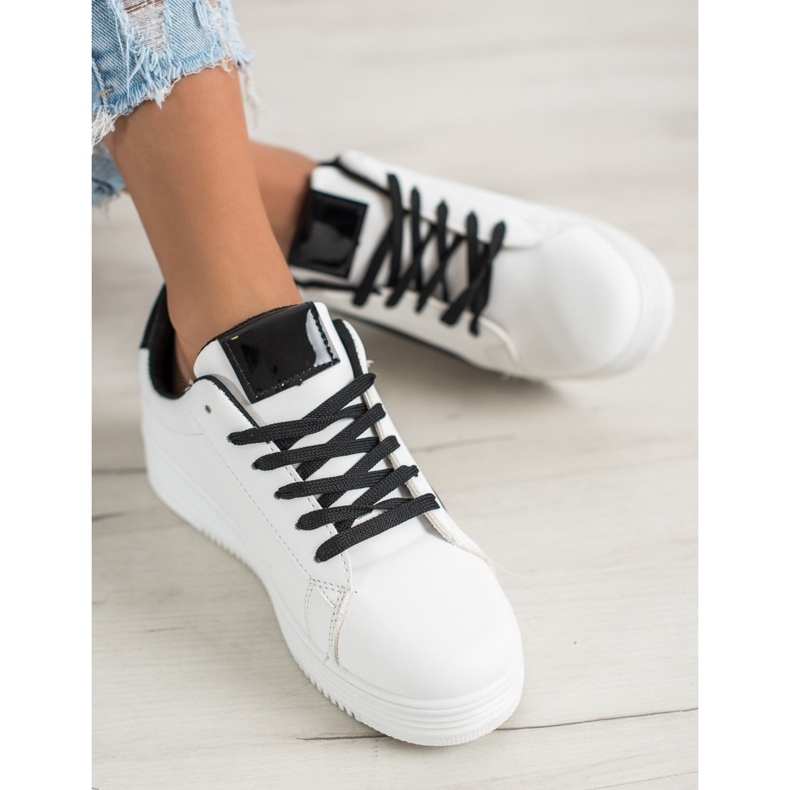 SHELOVET Modische Sportschuhe weiß 1