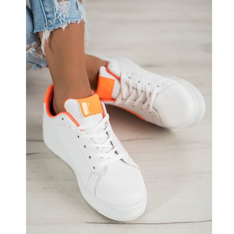 SHELOVET Modische Sportschuhe weiß 1