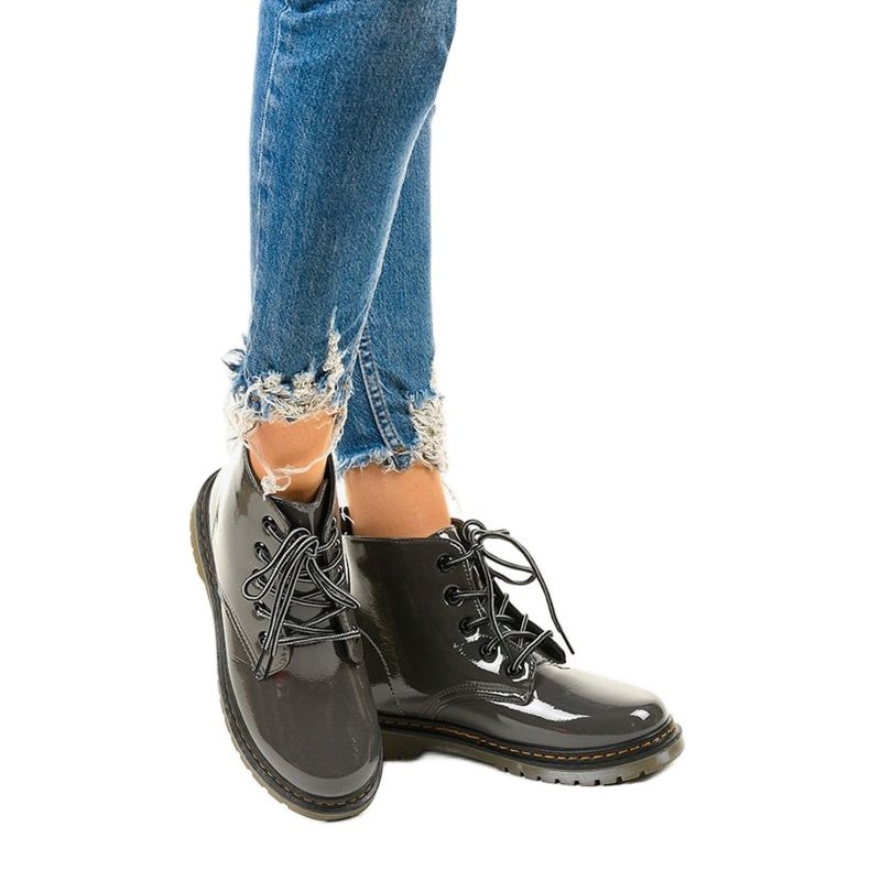 Graue Lackstiefel TL143-7 1