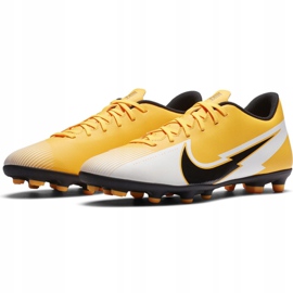 Nike Mercurial Vapor 13 Club FG / MG M AT7968 801 Fußballschuhe gelb gelb 1