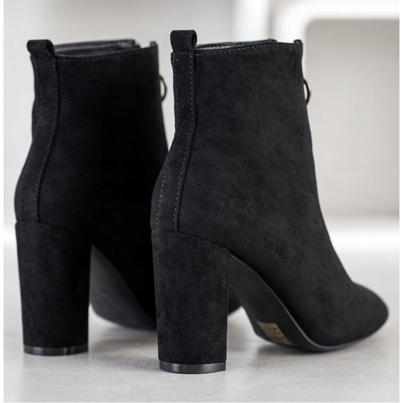 WELLSPRING Stiefel mit dekorativem Reißverschluss schwarz 1