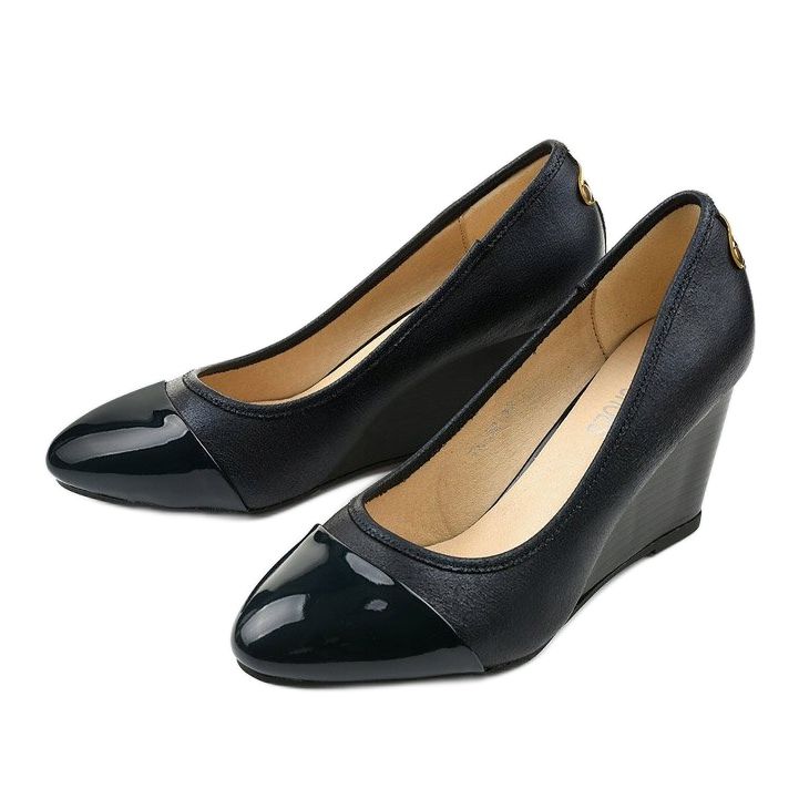 Blaue Pumps am Bluehorn Keilabsatz marineblau 2