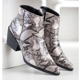 Cm Paris Stiefel mit Schlangenprint mehrfarbig 1