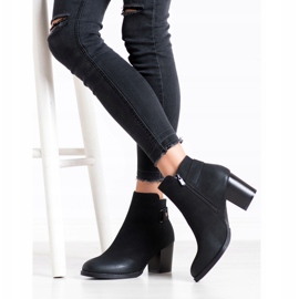 J. Star Bequeme Stiefel auf einem Pfosten schwarz 2