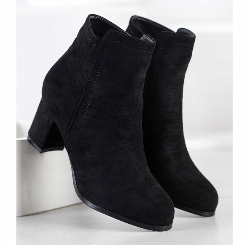 Wilady Modische schwarze Stiefel 1