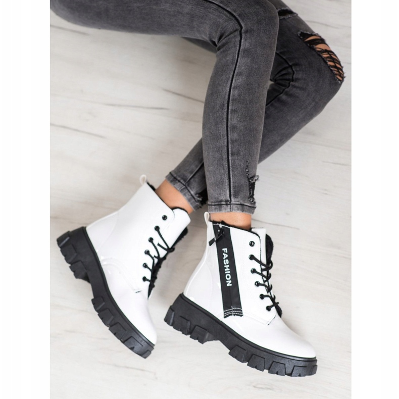 SHELOVET Isolierte Modearbeiter weiß 2