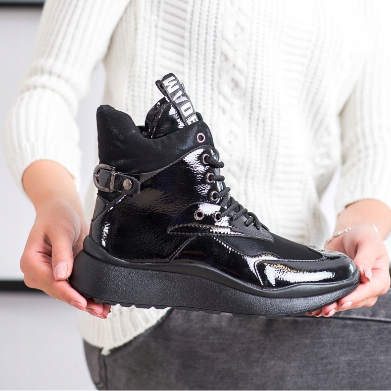 SHELOVET Sportschuhe mit Isolierung schwarz 2