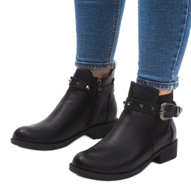 Solide, isolierte Chelsea Boots CH-90 Schwarz 1