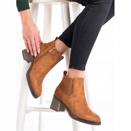 Seastar Stiefel mit hohen Absätzen aus Wildleder braun gelb 1