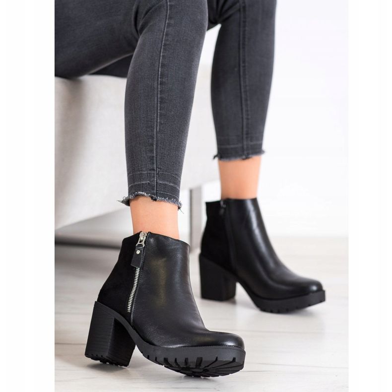 Queen Vivi Modische schwarze Stiefel 1