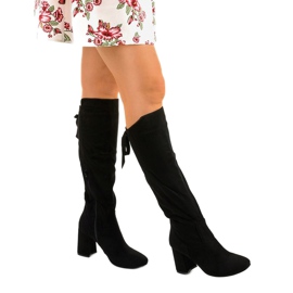 Schwarze Stiefeletten mit Öko-Wildleder Shimmerfog 1