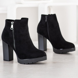 Small Swan Stiefel mit hohen Absätzen schwarz 1