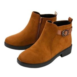 Flache Stiefeletten aus Neriris aus Wildleder in Camel braun 2