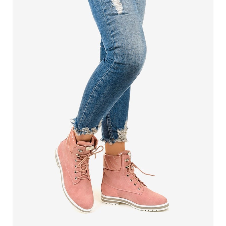 Rosa isolierte Stiefel von Arlinda 1