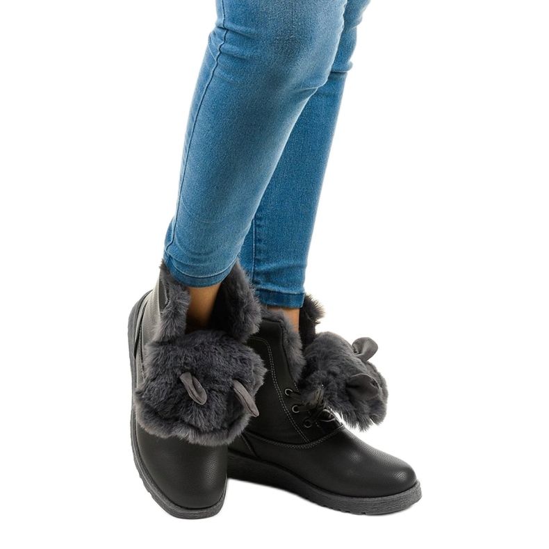 Graue isolierte Stiefel von Alrindra 1