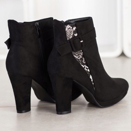 SHELOVET High Heel Stiefel mit Schlangenprint schwarz grau 1