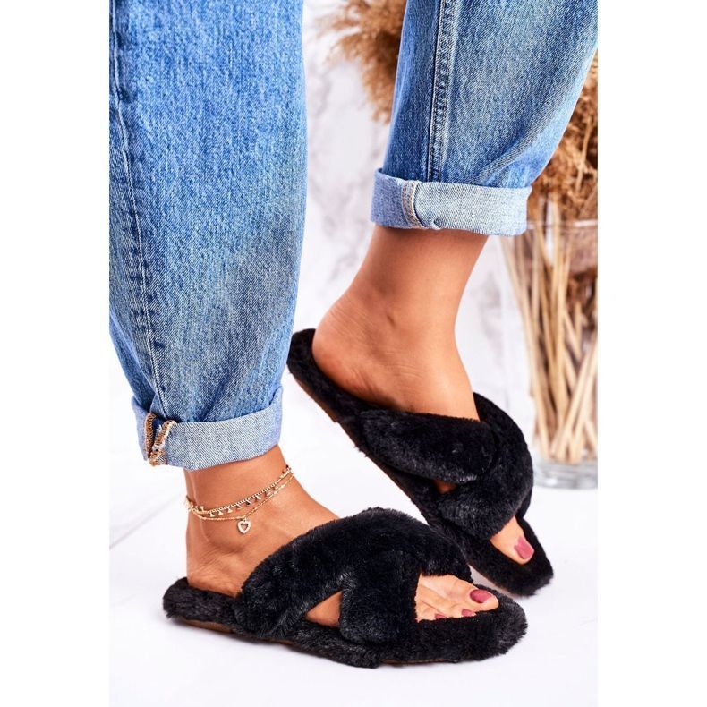 FRJ Damen Hausschuhe aus schwarzem Fell Cosy Time 1