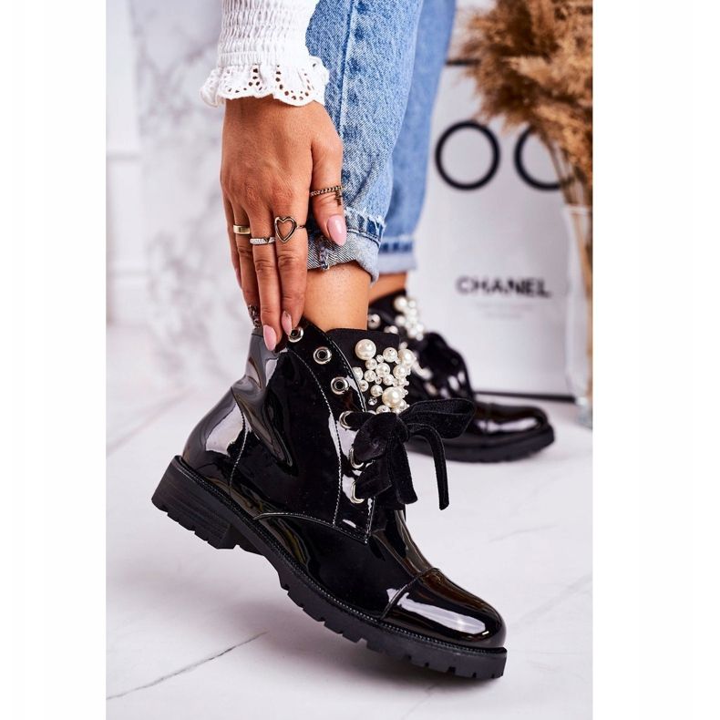 PS1 Warme Damenstiefel mit Perlen und Schleife, lackiert Perla schwarz 1