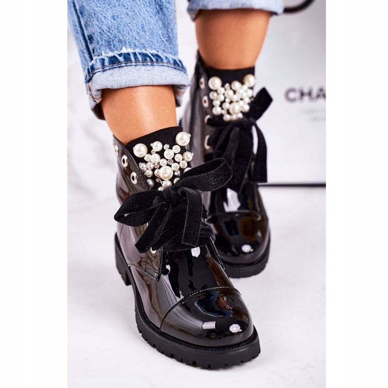 PS1 Warme Damenstiefel mit Perlen und Schleife, lackiert Perla schwarz 2