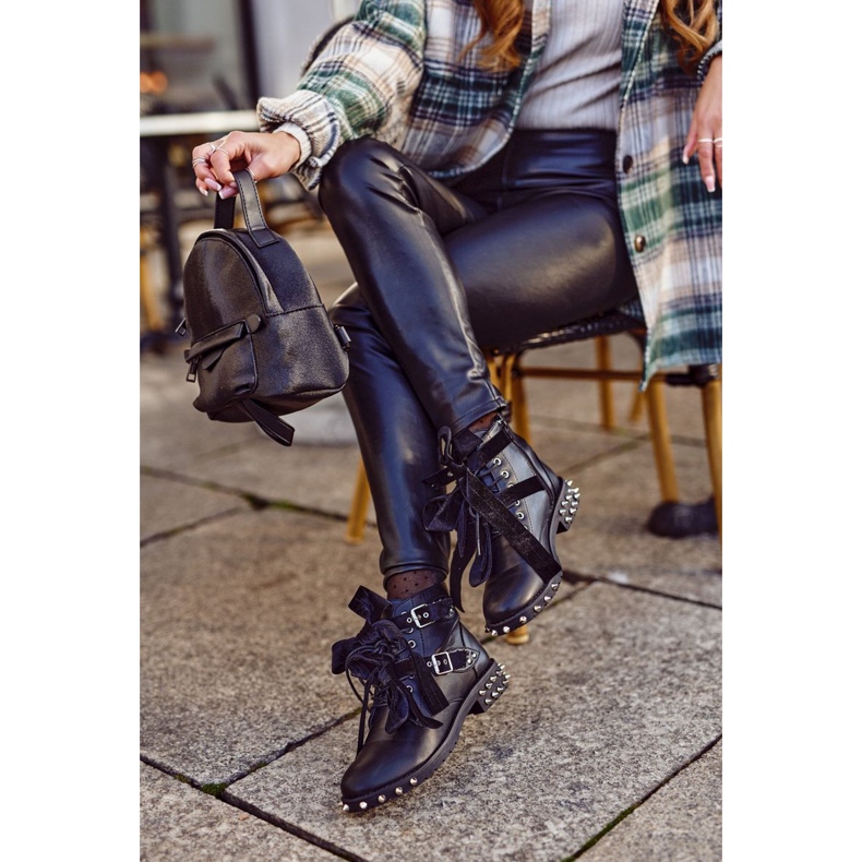 SEA Damen Stiefeletten Nieten Spikes Schwarz Magnet 3