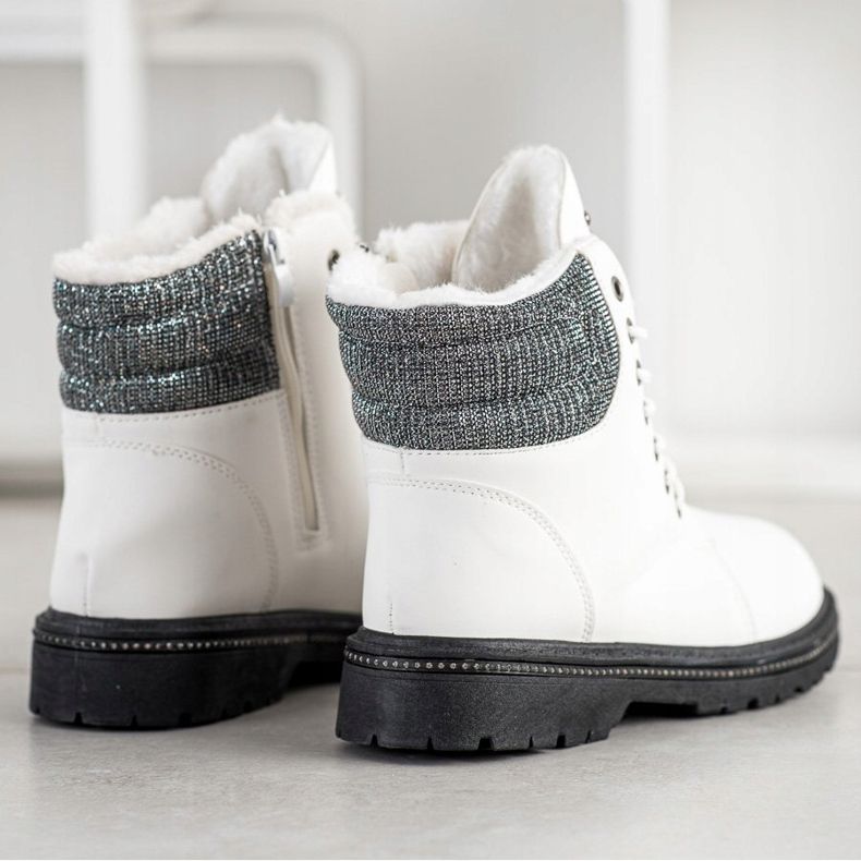 SHELOVET Weiße Trapper mit Zirkonia 1