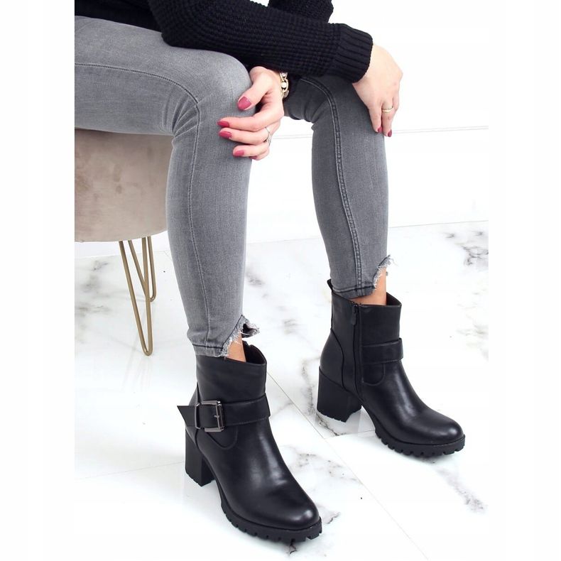 Schwarze Stiefel mit hohen Absätzen 7956-GA Schwarz 1