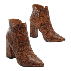 Vices Laster 1581-68-Kamel braun 1