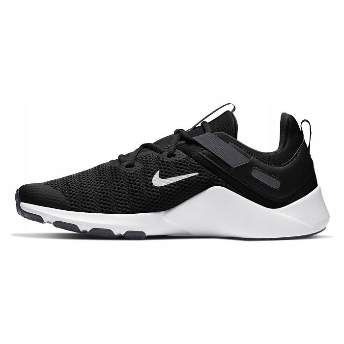 Nike Legend Essential Herrenschuhe schwarz-weiß CD0443 001 1