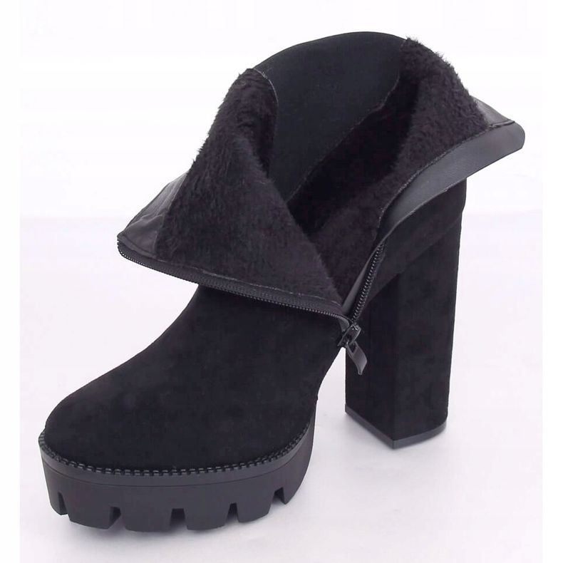 Schwarze Stiefel auf der Plattform Jodhpurstiefel DA30P Schwarz 2