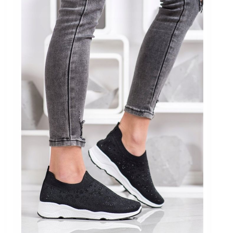 Goodin Bequeme schwarze Slipper 2