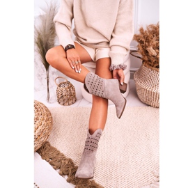 Nicole Cowboystiefel für Damen mit Absatz Wildleder Cappuccino Emily beige 2