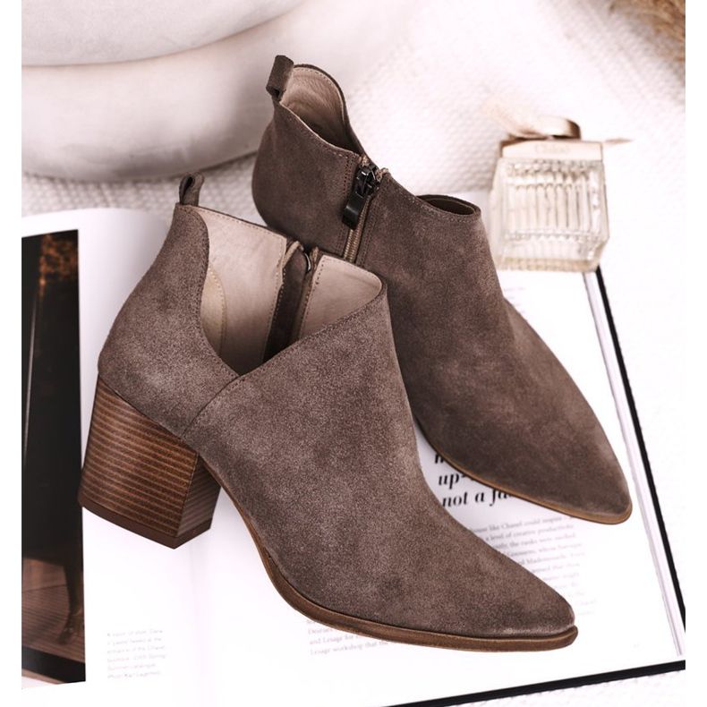 Nicole Damenstiefel mit ausgeschnittenem Wildleder Brown Lawrence braun 2