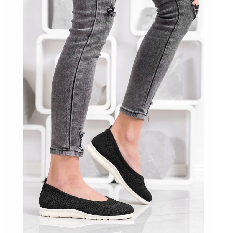 Goodin Durchbrochene Slipons schwarz 1