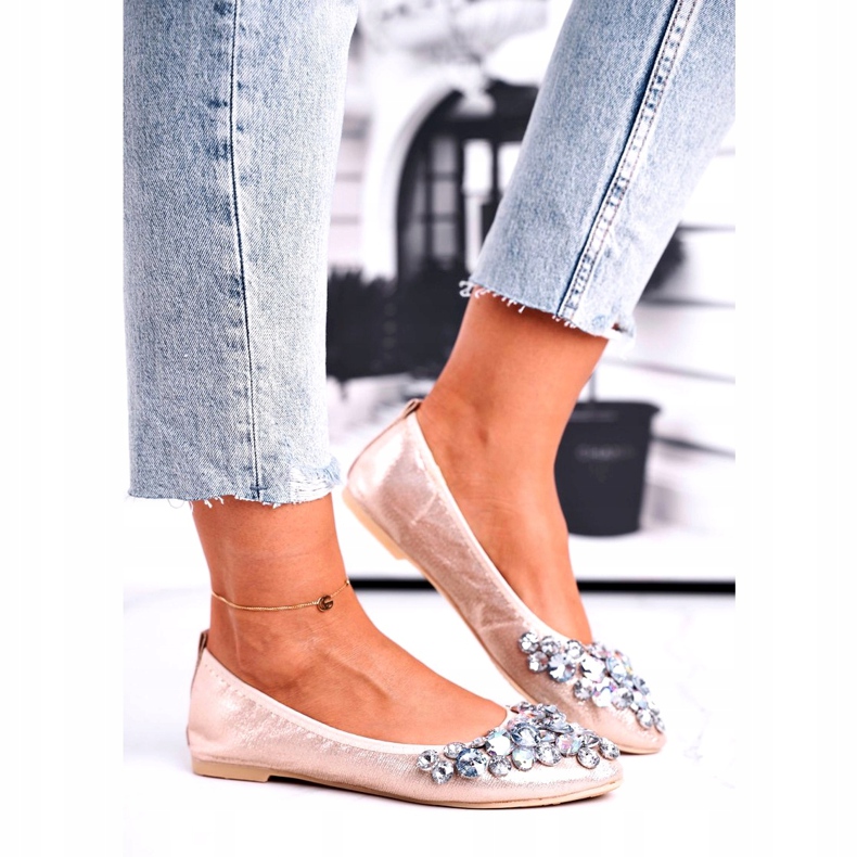 SEA Ballerinas für Damen mit goldenen Kristallsteinen 4