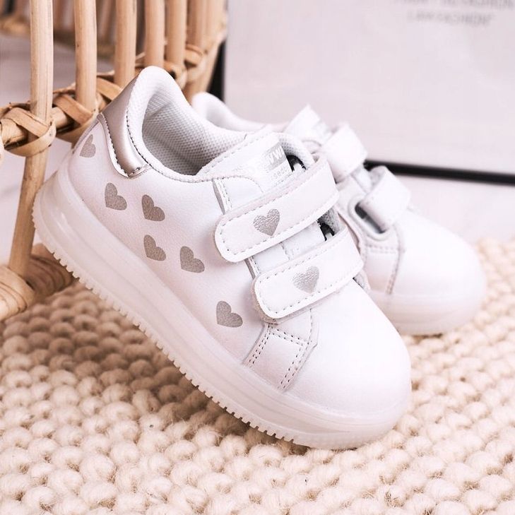 Apawwa Kindersportschuhe mit leuchtender Sohle Led Weiß-Silber Boomer 2