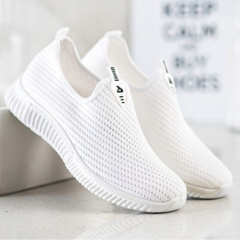 SHELOVET Bequeme Textil-Sneaker weiß 1