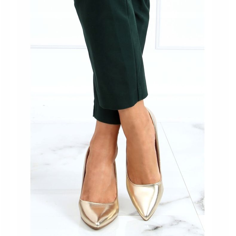 Pumps am Goldpfosten NF-65P Gold golden 2