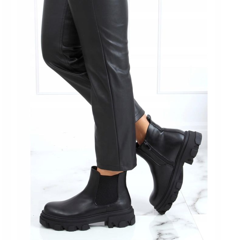 Schwarze Chelsea Boots mit hoher Sohle schwarz 888-52 Black 2