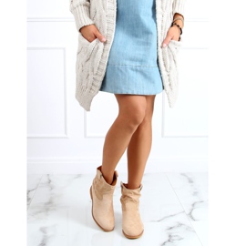 Beige Stiefel auf einem versteckten Keil B0-515 Khaki 1