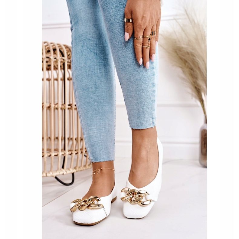 PS1 Elegante gesteppte Ballerinas mit weißer Coco-Kette 1