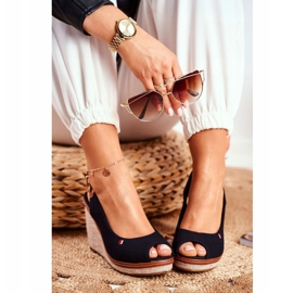 PS1 Tommy – Geflochtene Keilsandalen in Schwarz 1