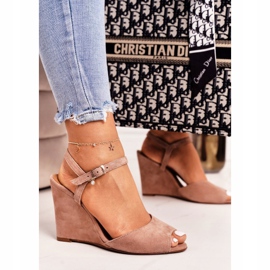 Keilsandalen aus Wildleder Laura Messi 2253 Puderrosa 1