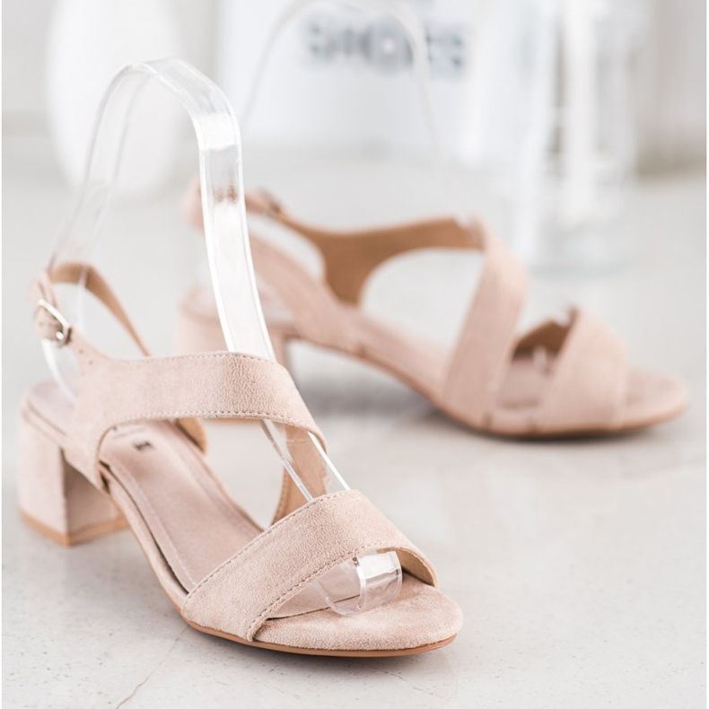 Kylie Beige Sandalen auf niedriger Stange 2