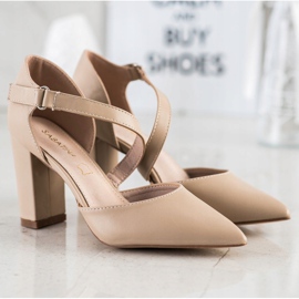 Sabatina Beige Pumps mit Öko-Leder 1