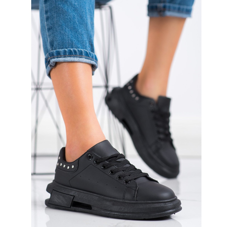 SHELOVET Sneakers mit Nieten schwarz 1