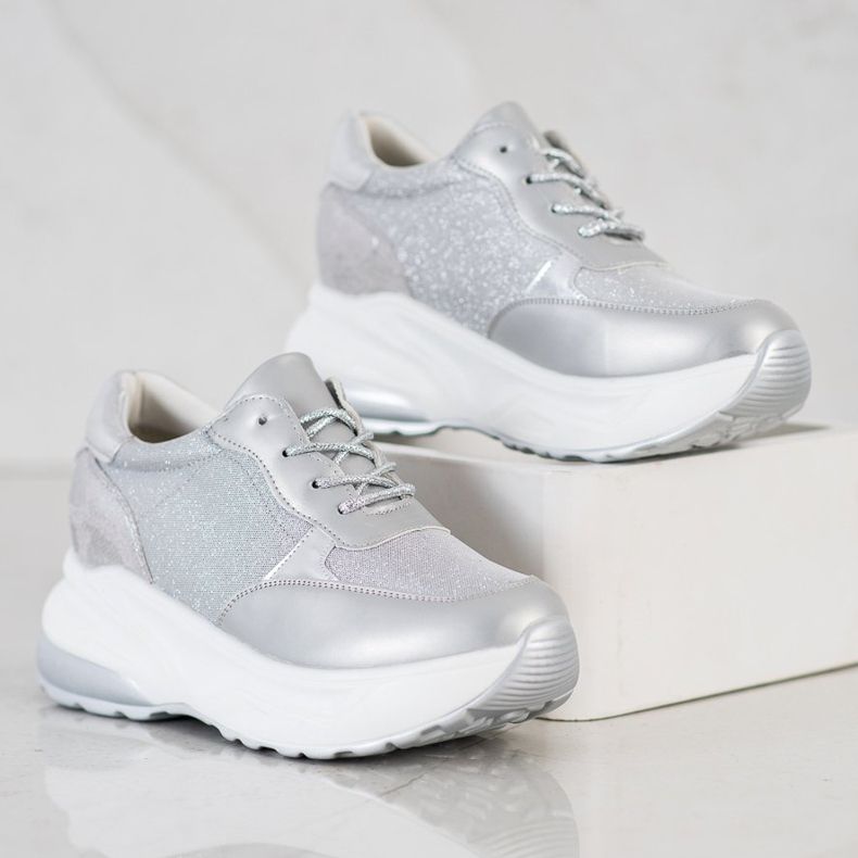 Bestelle Silberne Sneaker mit Glitzer grau 1
