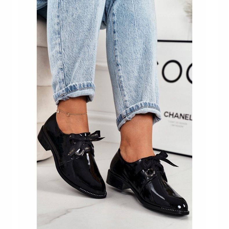 Lackierte Damenschuhe Laura Messi 2044 Schwarz 1