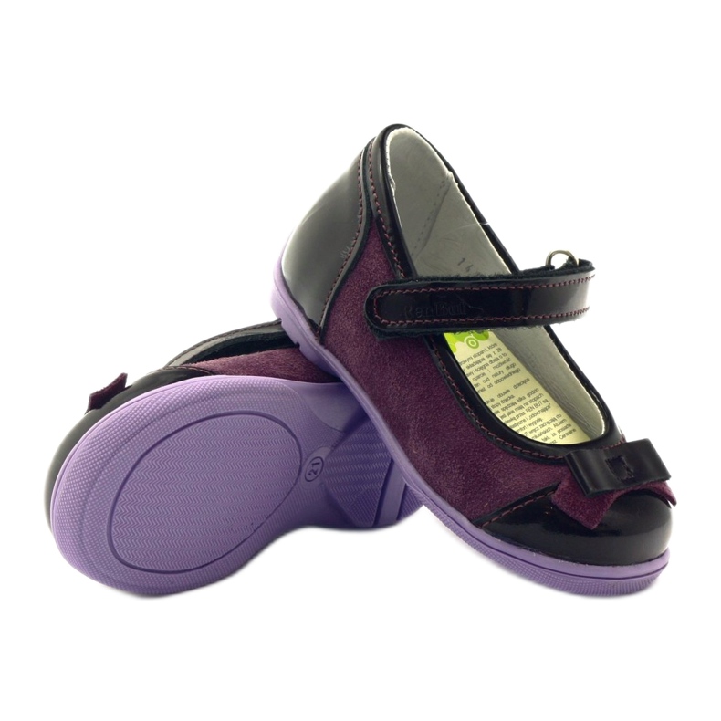 Burgunderrote Lederballerinas mit einer RenBut-Schleife 3